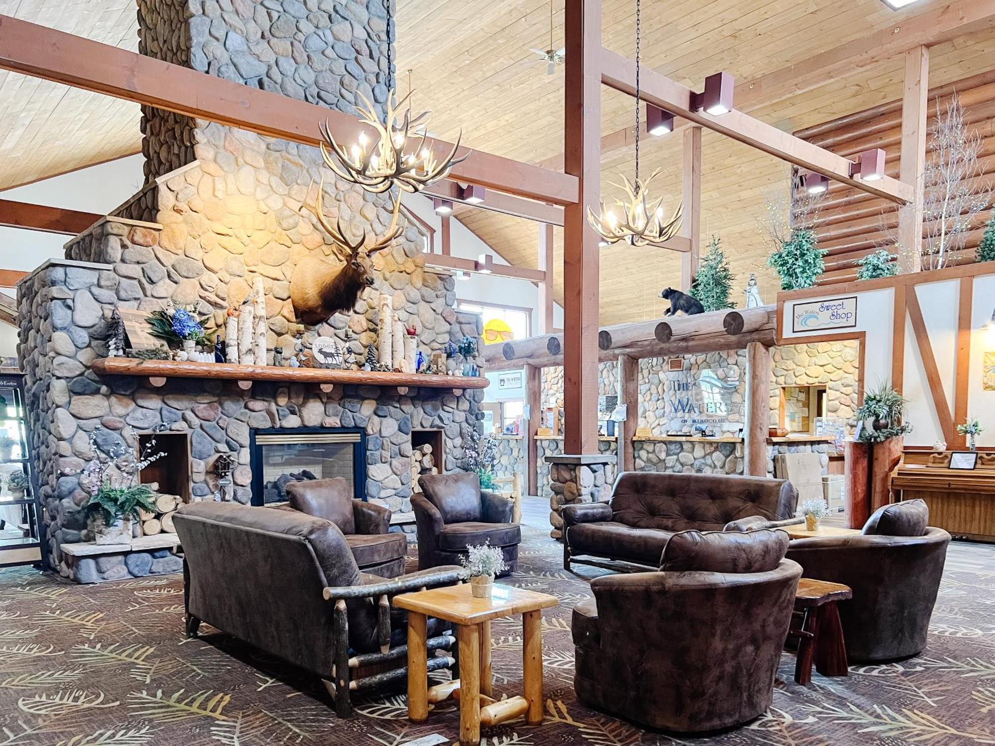 The Waters Of Minocqua Hotel Bagian luar foto