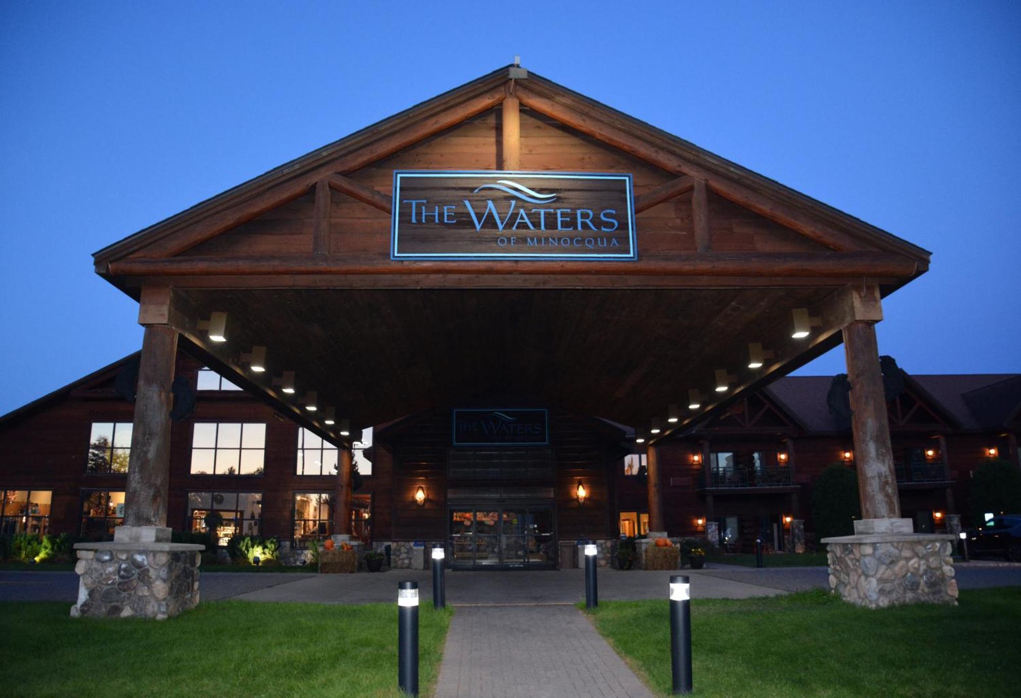 The Waters Of Minocqua Hotel Bagian luar foto